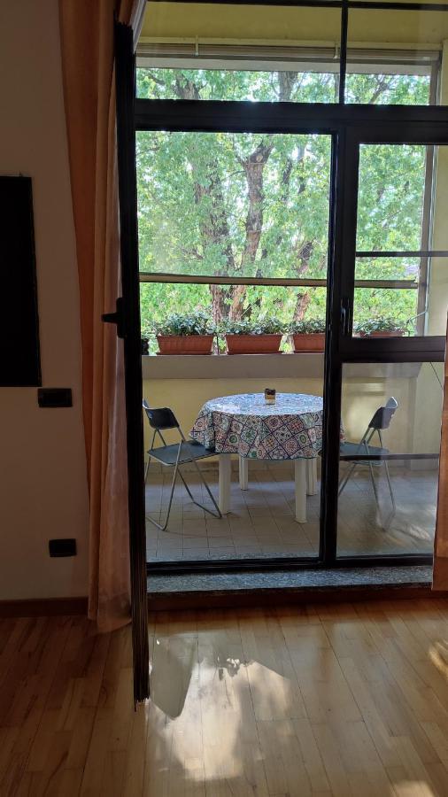 La Casa Di Amy - Loft Con Garage Privato Apartman Milánó Kültér fotó